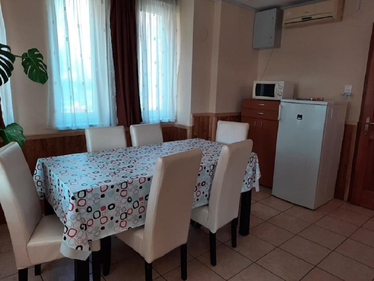 Ponty-Poronty Vendégház Nagybaracska Extérieur photo